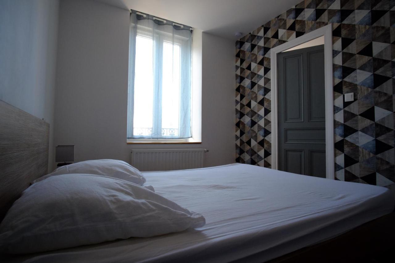 Villa Jean Julien - Le Capucin - Appartement T1 - 1 Chambres - 4 Personnes لو مونت دوري المظهر الخارجي الصورة